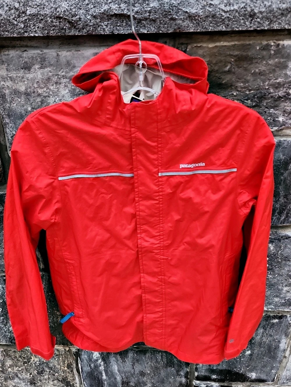 Patagonia Torrentshell Rain Jacket Boys Medium Red